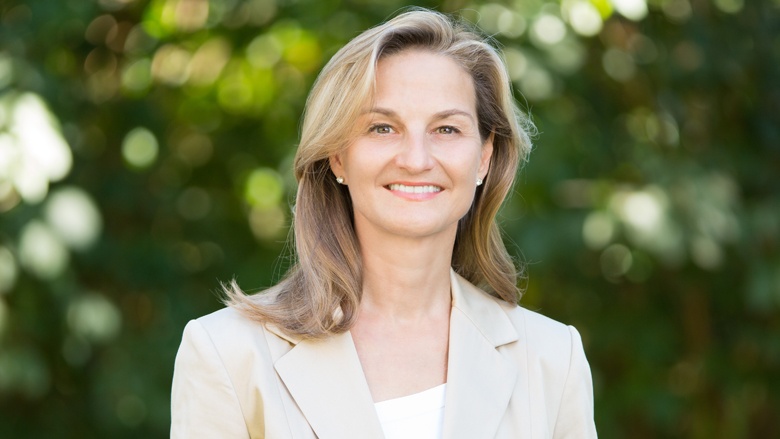 Dr. Patricia Peill Dr. Patricia Peill