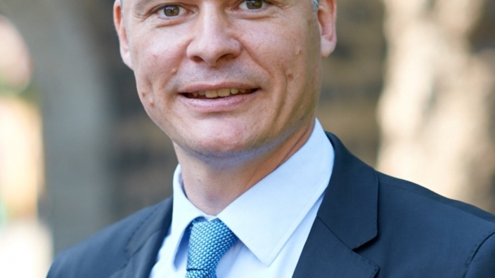 Dr. Jörg Geerlings Bild zum Downloaden